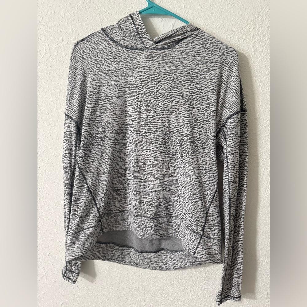 Lululemon Hoodie w/ Zipper Pocket